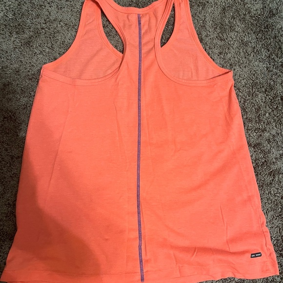 Tank top - Picture 2 of 3